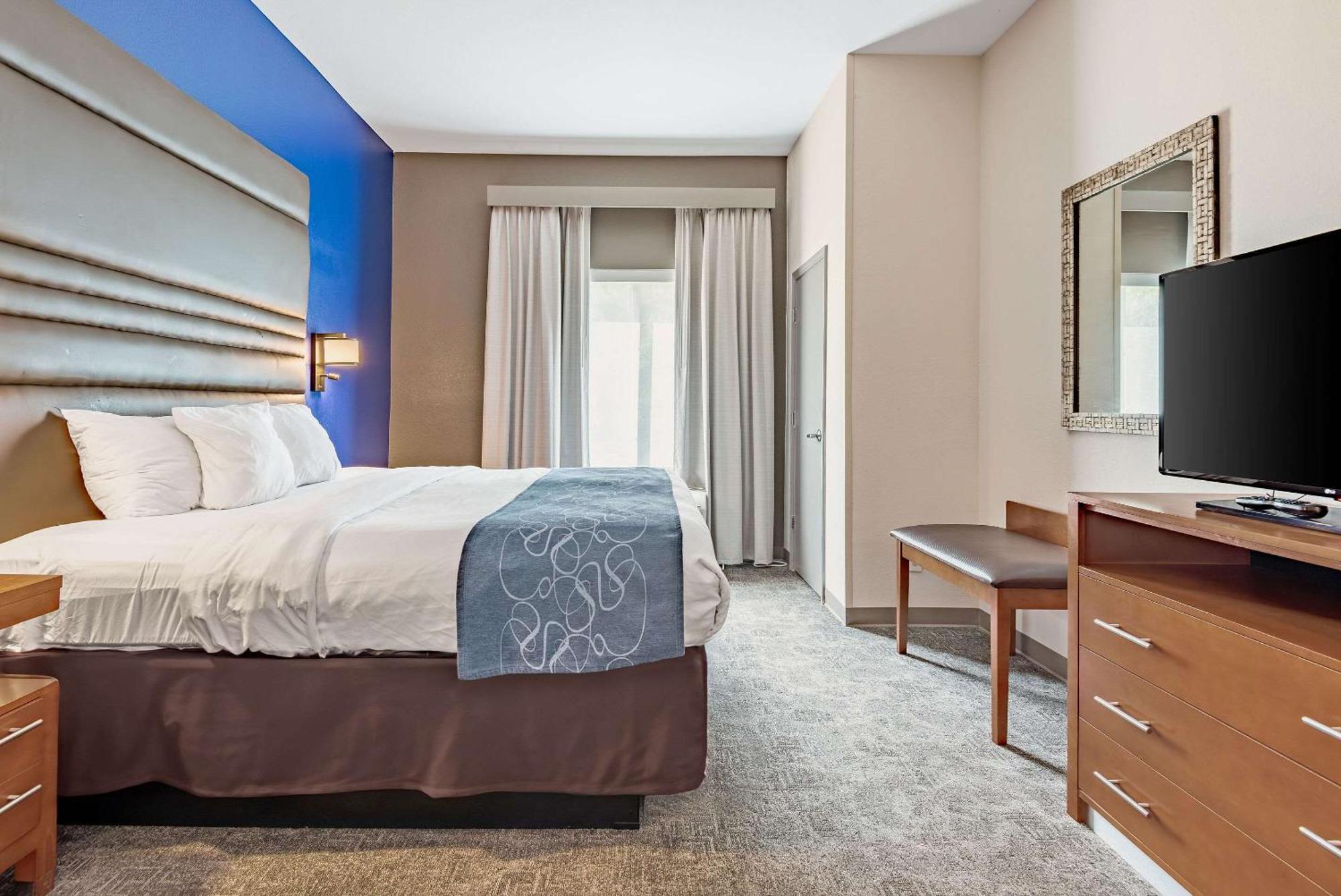Comfort Suites Denham Springs Esterno foto